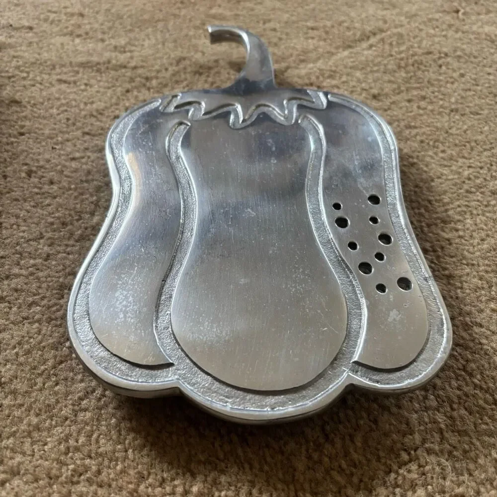 Crate & Barrel Pepper Trivet 221-867 Made In India